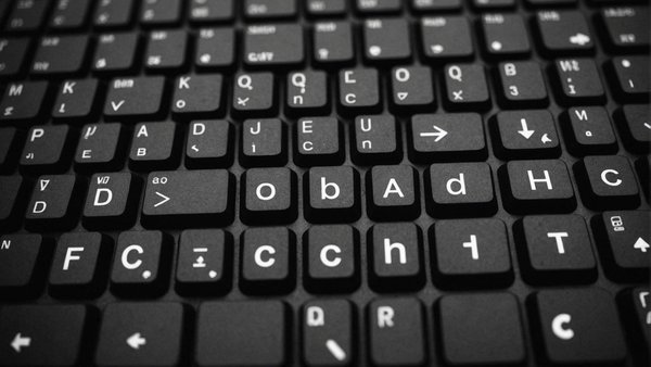 Découvrez le clavier arabe en ligne avec diacritisation automatique